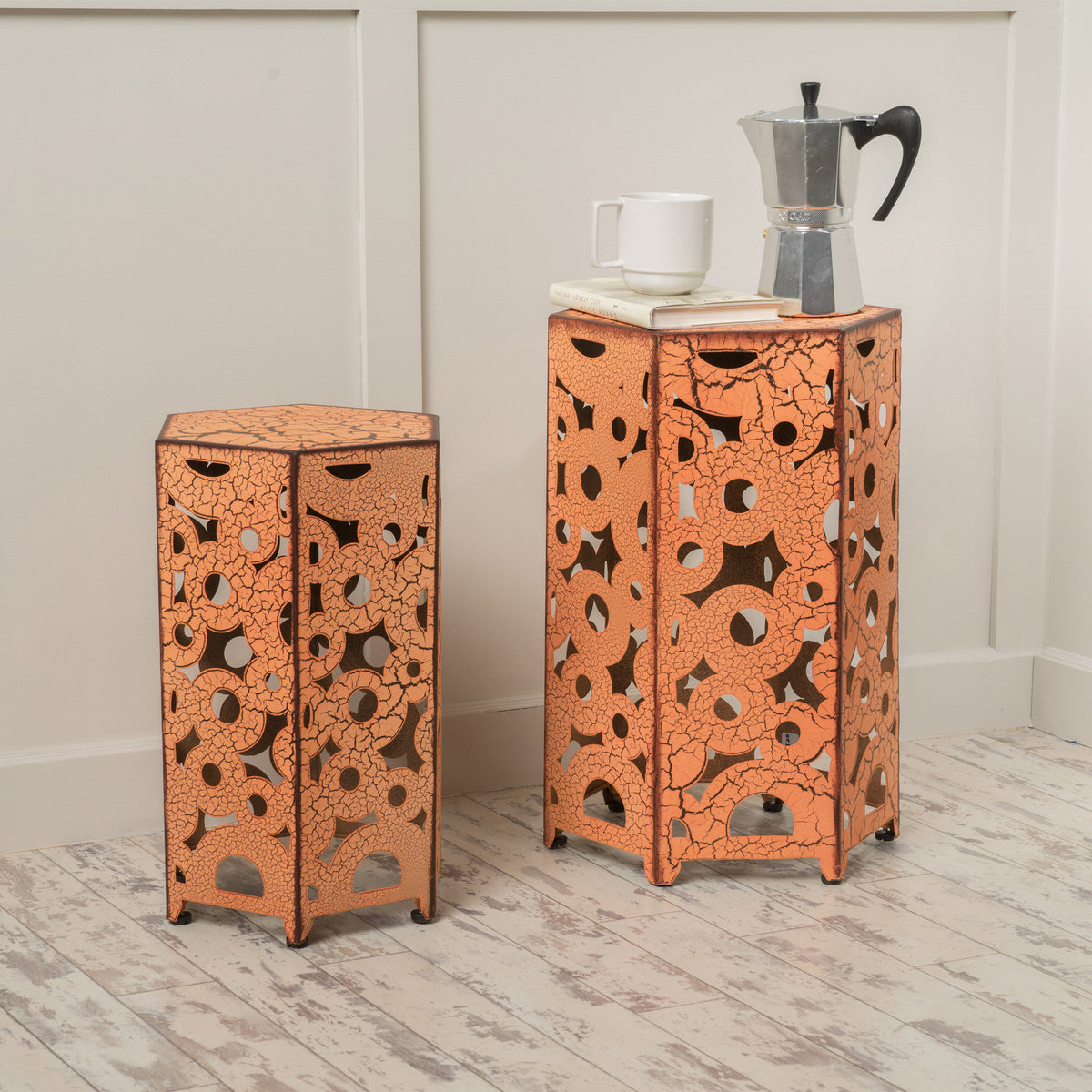 Utica Accent Tables – Set of 2, Fleur-de-Lis Pattern, Powder-Coated Iron, No Assembly Required 57303.00ORG-djyc