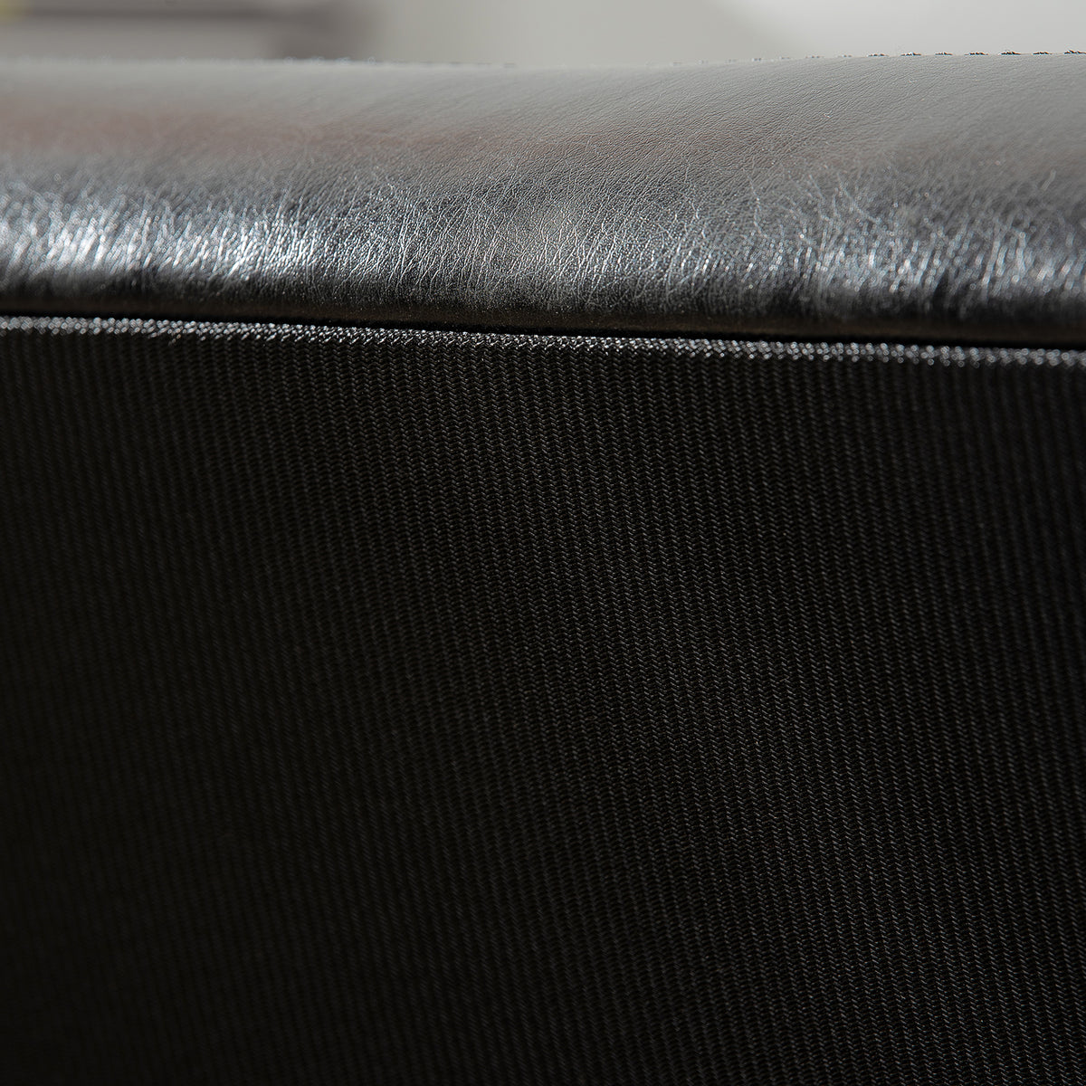 Storage Ottoman with Wooden Legs, Faux Leather Ottoman with Storage for Living Room, Bedroom & Hallway, Ottoman Foot Rest, 38.4' Black Ottoman W68053161-djyc