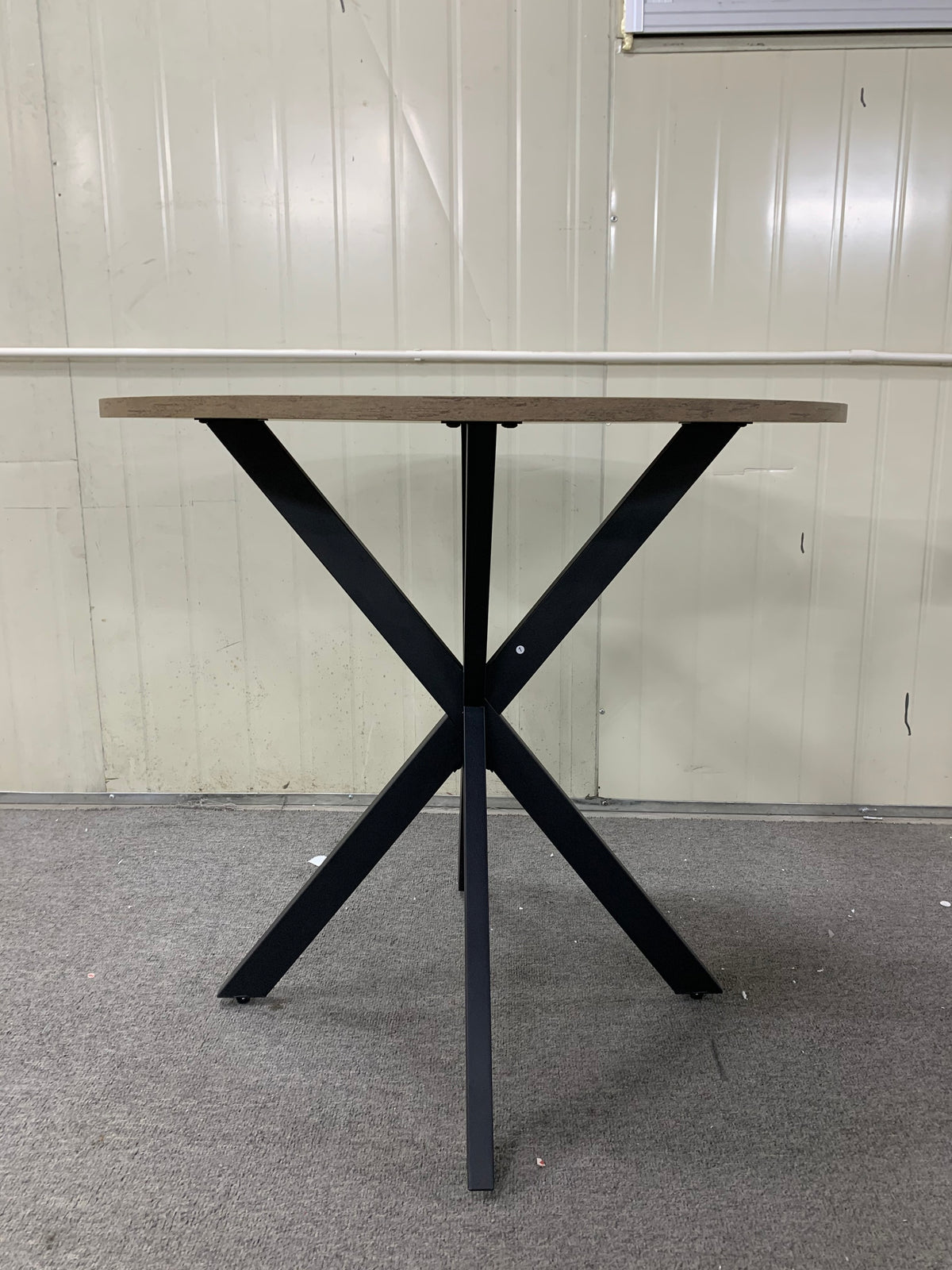 31.5 Inch Round Dining Table, Small Circle Kitchen Table with Metal Black Legs for 2-4 people,Modern Dining Room Table, Brown (only table) W808P176713-djyc