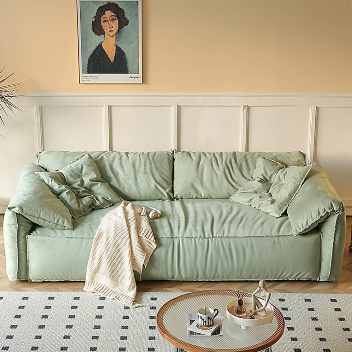 Luxurious Green Solid Wood Sofa with Premium Down Filling Hersa-1642