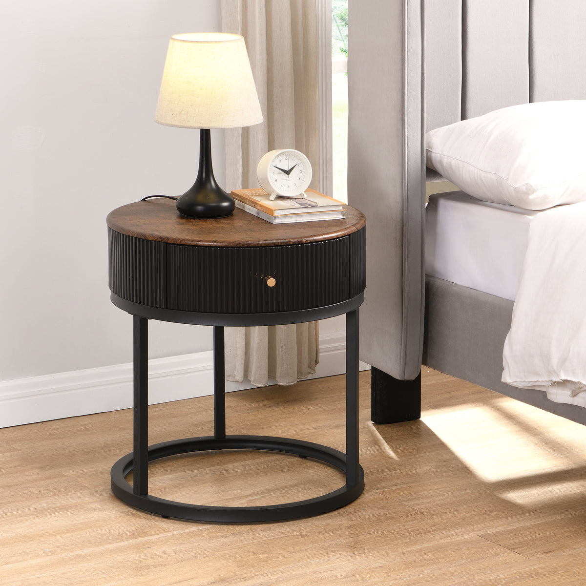Round Nightstand with Drawer, 19.68 Inch Wood End Table with Storage, Small Table or Living Room, Bedroom and Small Spaces W821P184398-djyc