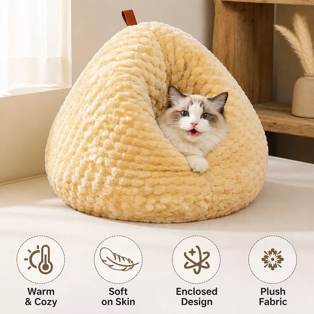 Enclosed Chicken-Shaped Cat Bed