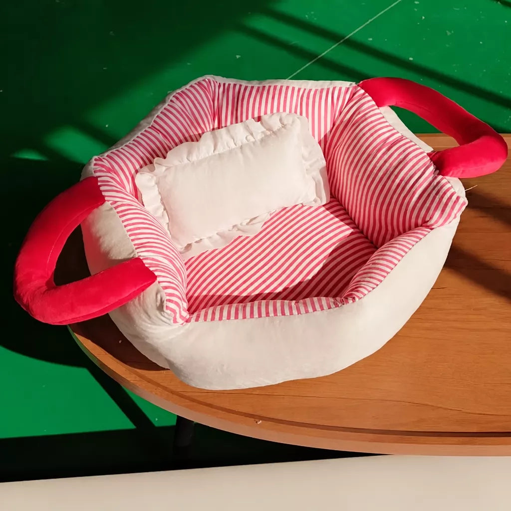 Portable Pet Bed for Cats and Small Dogs