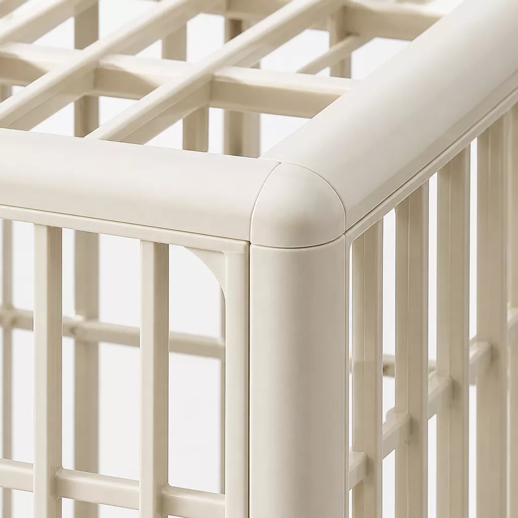 Indoor Resin Pet Crate for Small to Medium Dogs