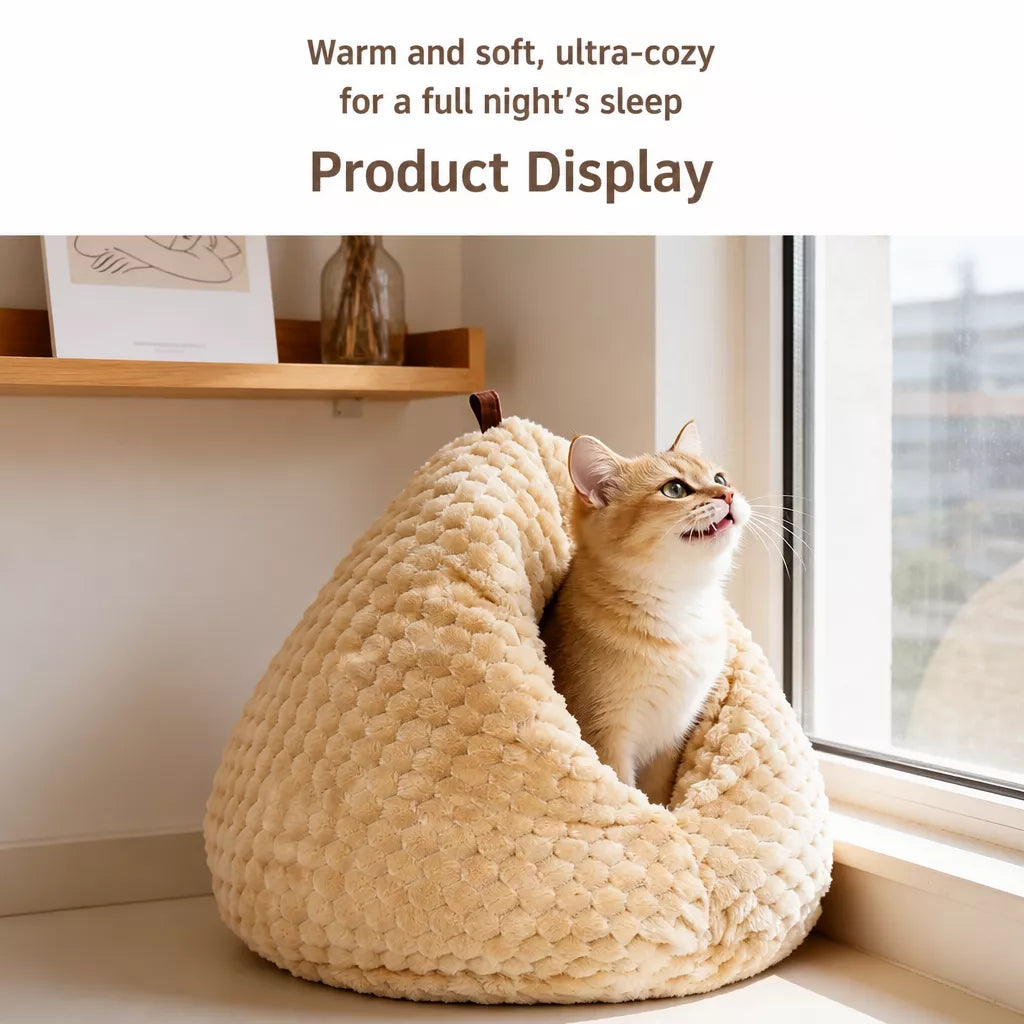 Enclosed Chicken-Shaped Cat Bed