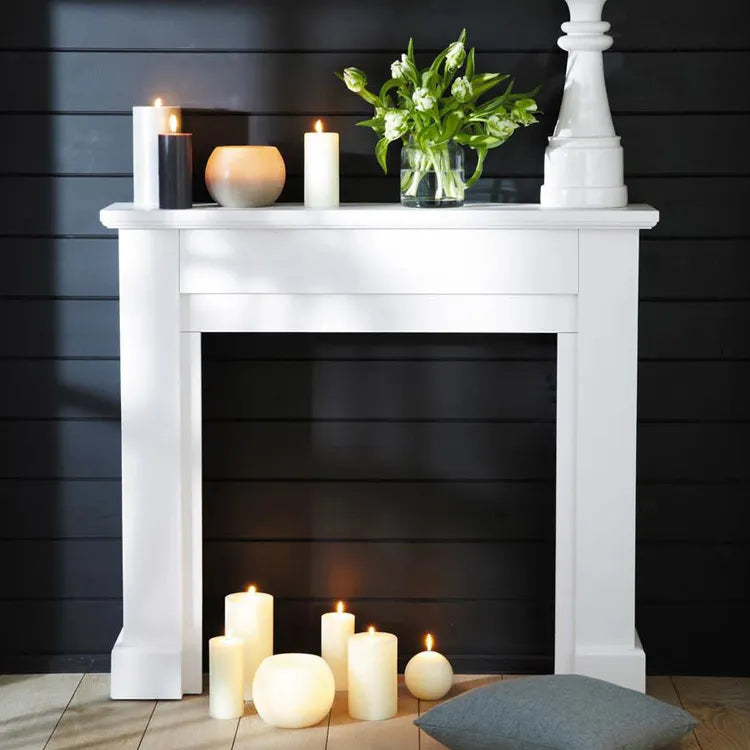 Elegant White Wooden Mantel Display Shelf - Perfect for Home Decor and Storage fcwz-2352