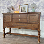 Elegant Oak Multi-layer Board Cabinet with Intricate Detailing and Storage Drawers - Perfect for Home Decor fljgj-2130