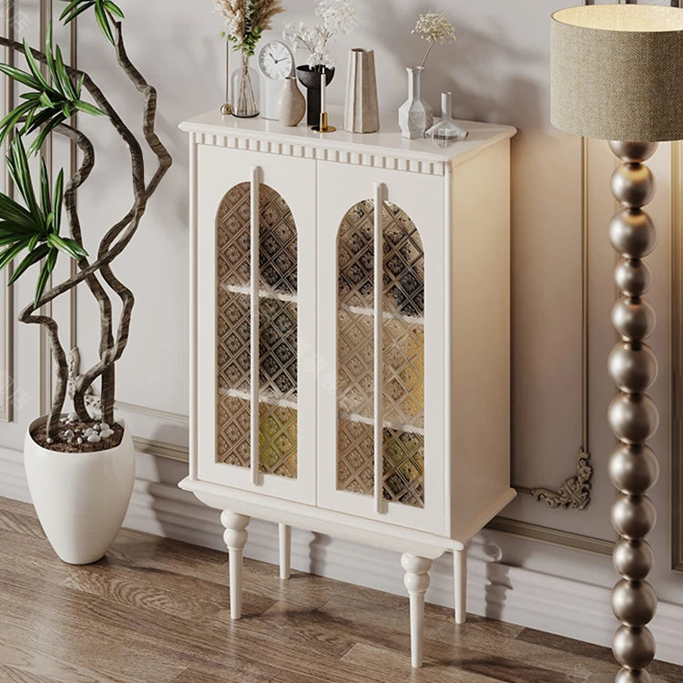 Elegant Beech Wood Cabinet with Intricate Glass Design fmsjj-4207
