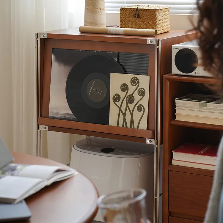 Stylish Boxwood and Glass Cabinet on Wheels - Perfect for Home Organization fpmxm-2792
