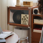 Stylish Boxwood and Glass Cabinet on Wheels - Perfect for Home Organization fpmxm-2792