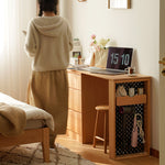 Elegant Beech Wood Vanity Table with Multi-Layer Board Design fxgmz-591