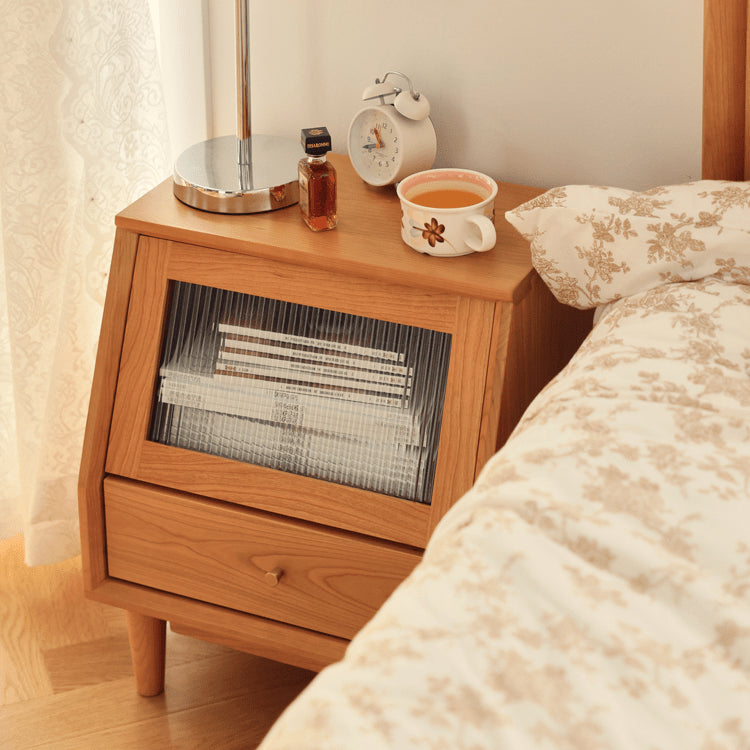 Elegant Cherry Wood Bedside Cupboard with Glass and Rattan Accents fyg-676