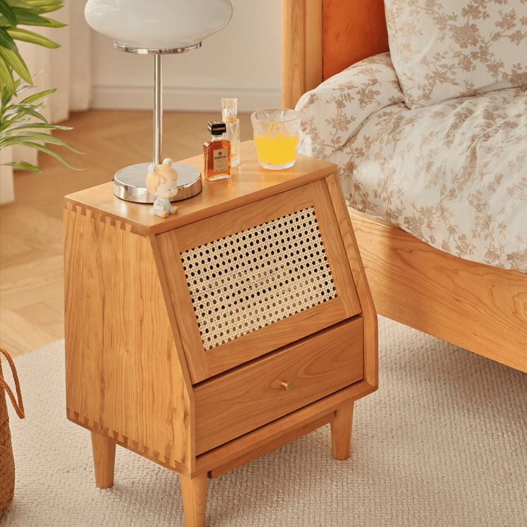 Elegant Cherry Wood Bedside Cupboard with Glass and Rattan Accents fyg-676