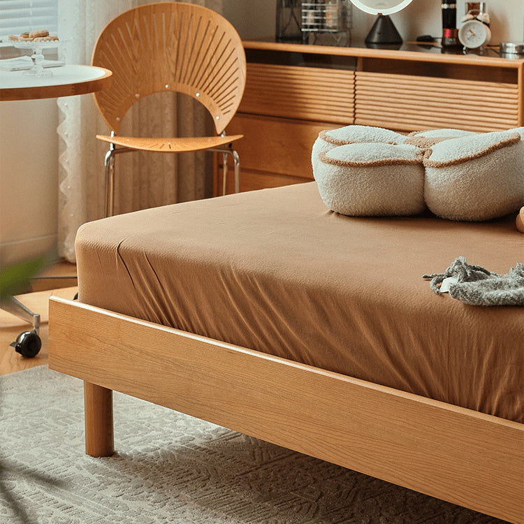 Handcrafted Cherry Wood and Pine Bed with Stainless Steel Accents - Luxurious Natural Finish fyg-677