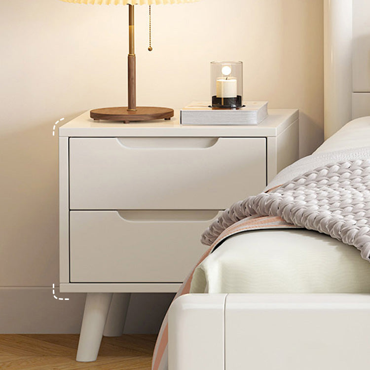 Stylish White Rubber Wood Bedside Cupboard with Glass & Ash Wood Accents hglna-1457