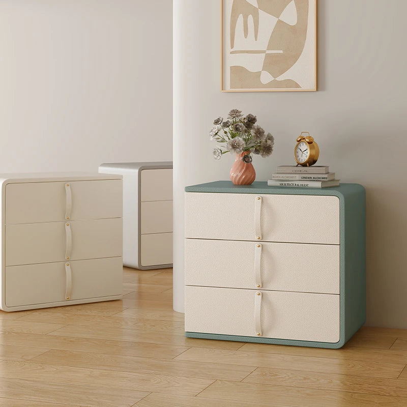 Stylish Solid Wood Nightstand with Faux Leather Finish – Modern 3-Drawer Bedroom Storage Solution hjd-3147