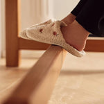 Elegant Natural Cherry Wood Table - Perfect for Modern Interiors hldmz-708