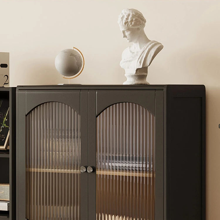 Sleek Multi-Layer Glass & Aluminum Cabinet for Modern Interiors hlxl-4414