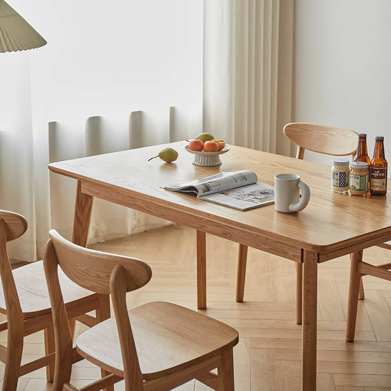 Stunning Red Oak Table in Natural Wood Finish – Perfect for Modern Homes hmzj-804