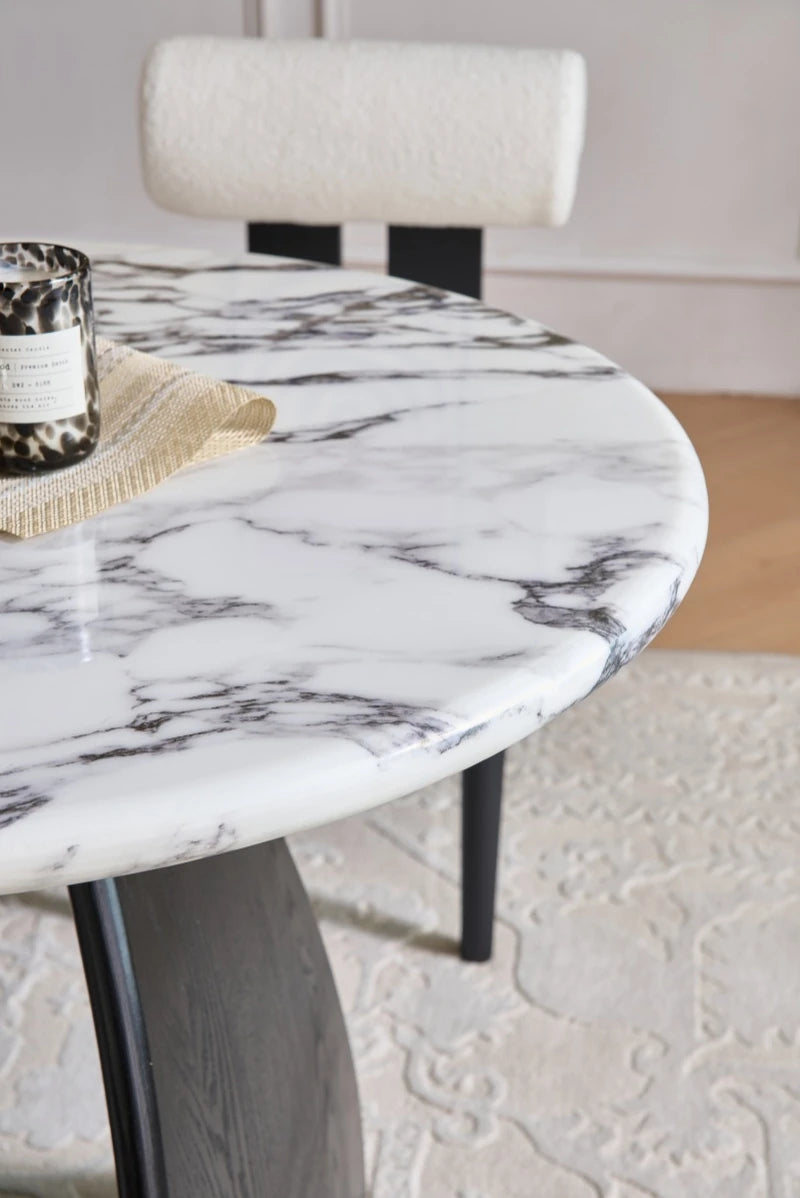 Elegant Sintered Stone Dining Table with Multi-Layer Board - Modern Oval Design for Stylish Dining Spaces hny-5235