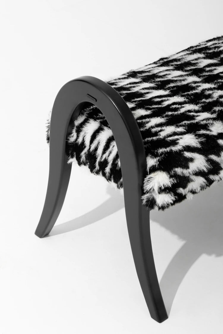 Stylish Ash Wood Stool with Foam and Polyester Cushion – Perfect for Modern Living Spaces hrn-5252