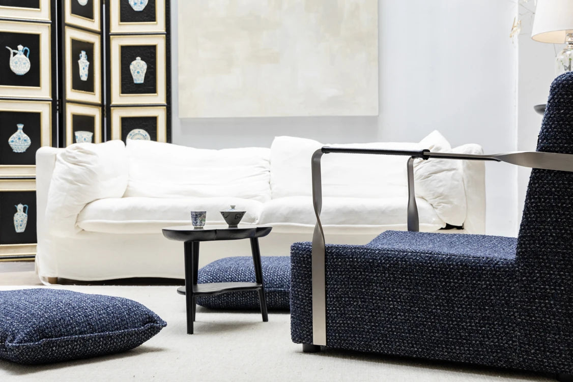 Chic Black Ash Wood Side Table with Unique Cloud Design and Lower Shelf hrn-5253