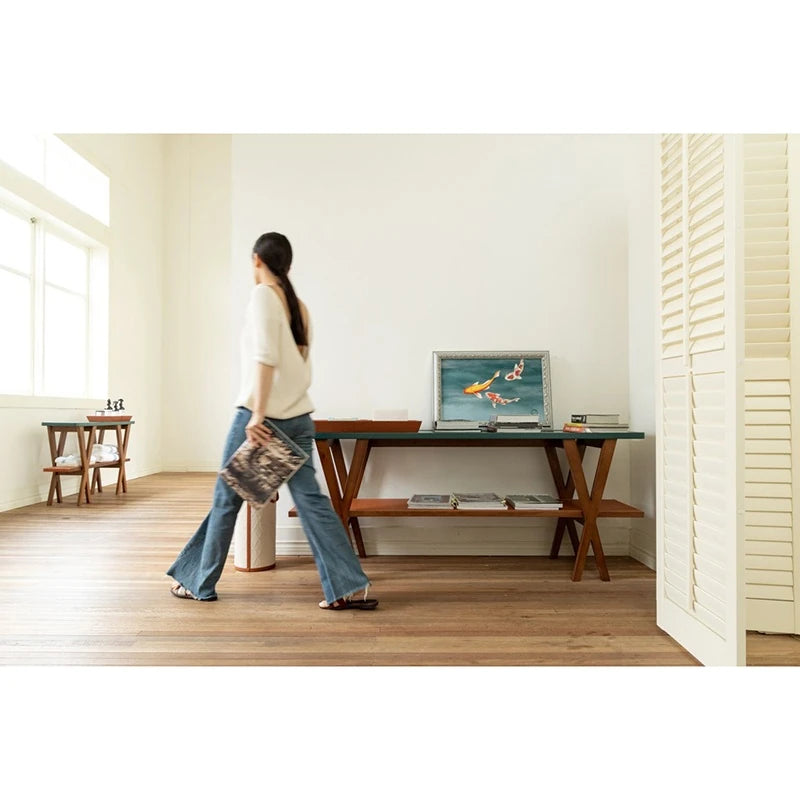 Stylish Ash Wood Console Table with Multi-layer Board and Synthetic Leather Accents hrn-5260