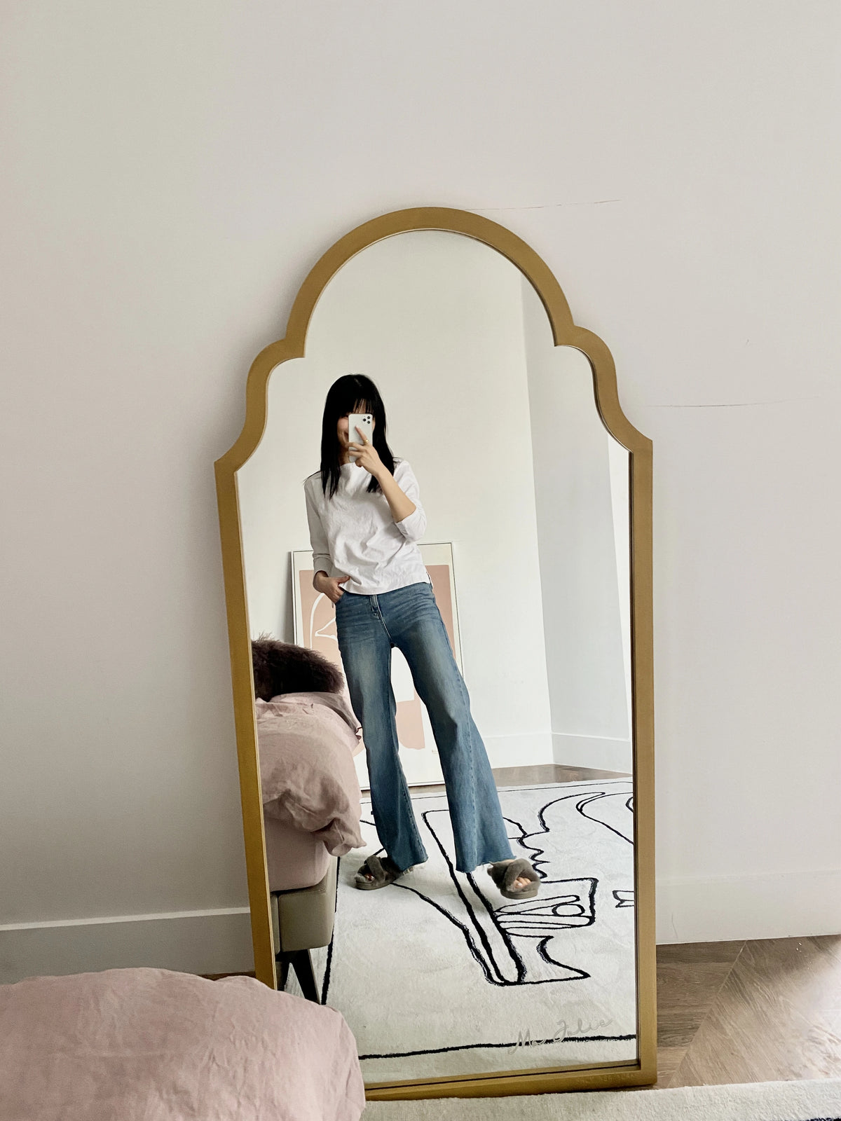 Elegant Beech Wood Mirror with Glass Finish - Stylish Home Décor Accent for Any Room hrn-5261