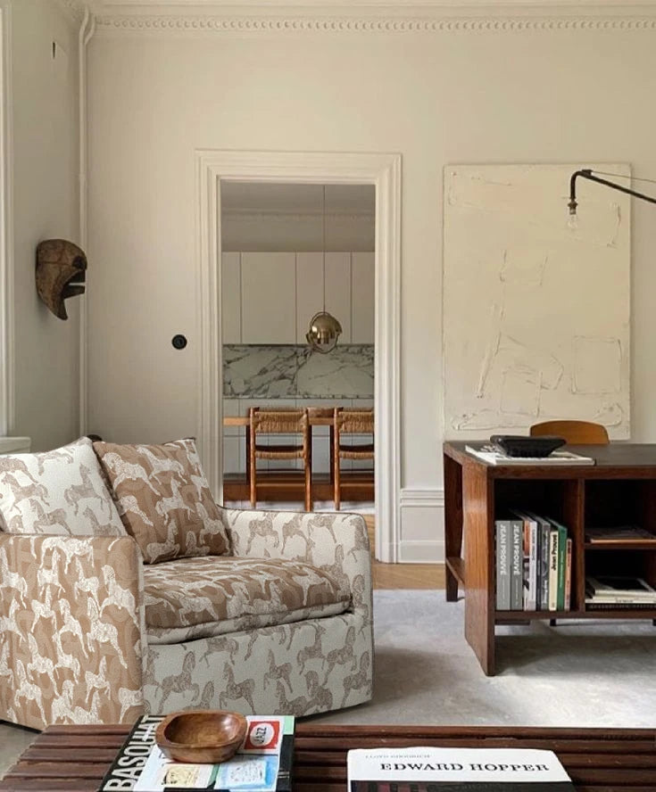 Luxurious Pine Chair with Down and Cotton-Ramie Upholstery – Perfect for Cozy Living Spaces hrn-5264