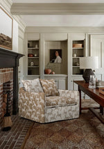 Luxurious Pine Chair with Down and Cotton-Ramie Upholstery – Perfect for Cozy Living Spaces hrn-5264