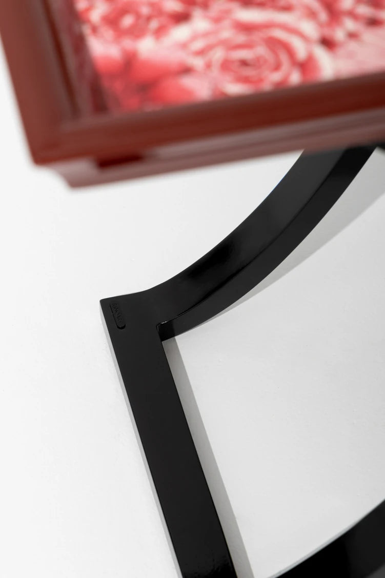 Elegant Birch Side Table with Floral Design – Modern Accent for Living Room or Bedroom hrn-5266