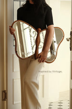 Unique Butterfly-Shaped Mirror with Solid Wood Frame - Hand-Cut Glass Design for Elegant Home Décor hrn-5268