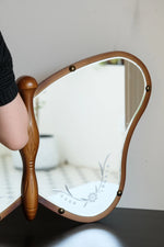 Unique Butterfly-Shaped Mirror with Solid Wood Frame - Hand-Cut Glass Design for Elegant Home Décor hrn-5268