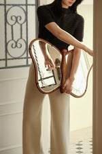 Unique Butterfly-Shaped Mirror with Solid Wood Frame - Hand-Cut Glass Design for Elegant Home Décor hrn-5268