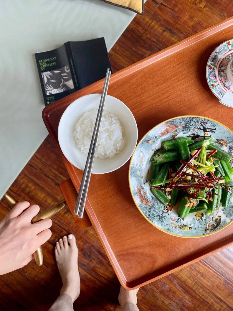 Elegant Metal and Oak Serving Cart with Copper Accents - Perfect for Entertaining hrn-5272