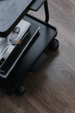 Elegant Metal and Oak Serving Cart with Copper Accents - Perfect for Entertaining hrn-5272