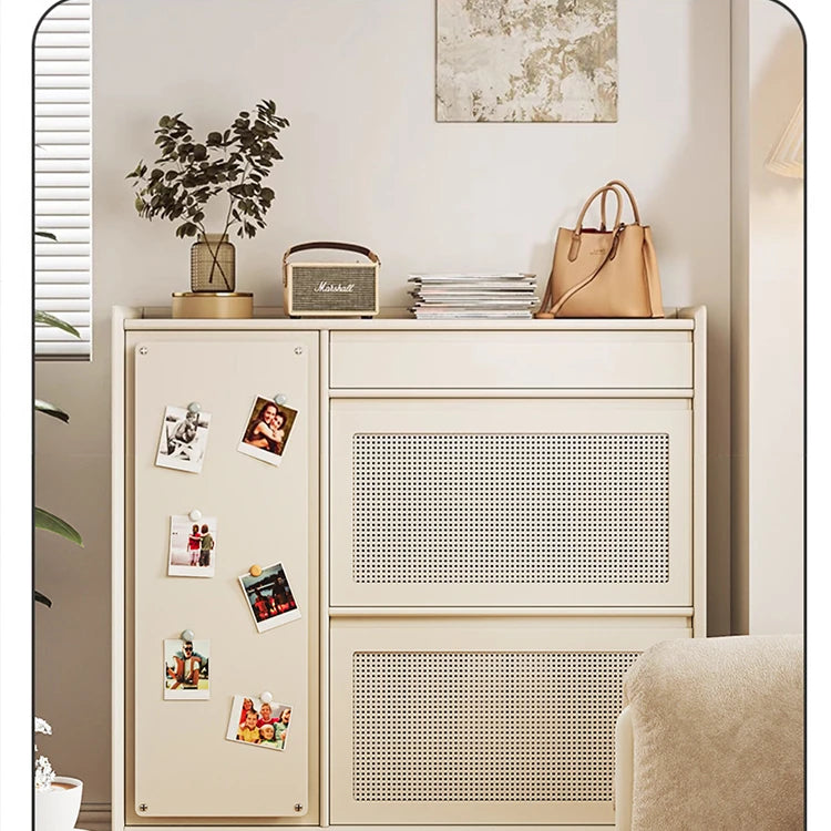 Stylish Solid Wood Cabinet with Multi-Layer Design - Perfect for Modern Storage Solutions hrvr-5082