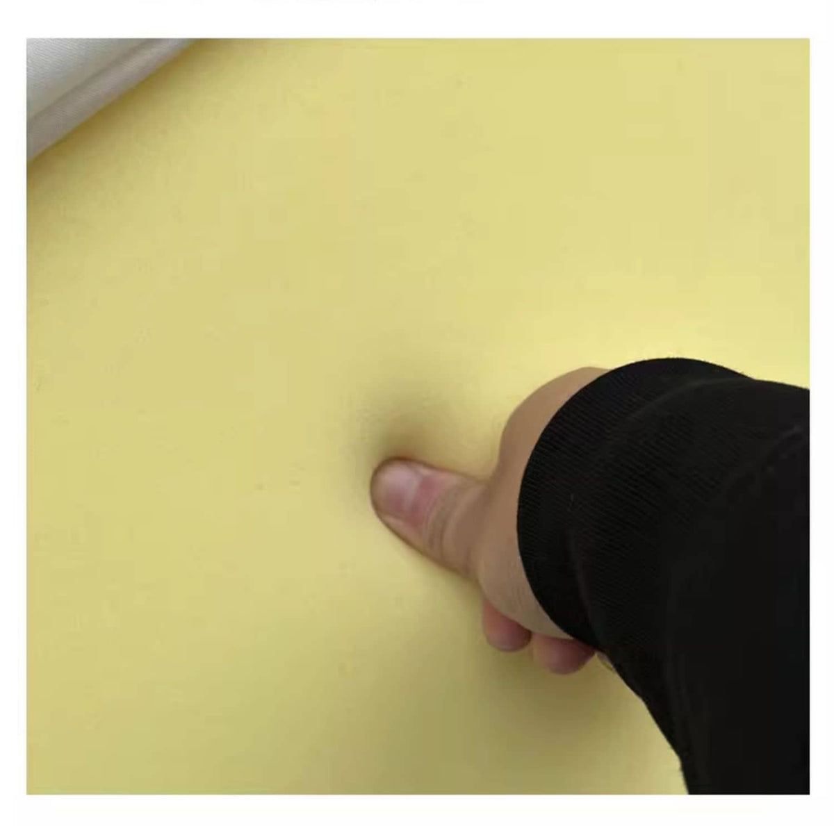 Elegant Bamboo Sofa in Natural Wood Finish - Perfect for Modern Homes hsl-72