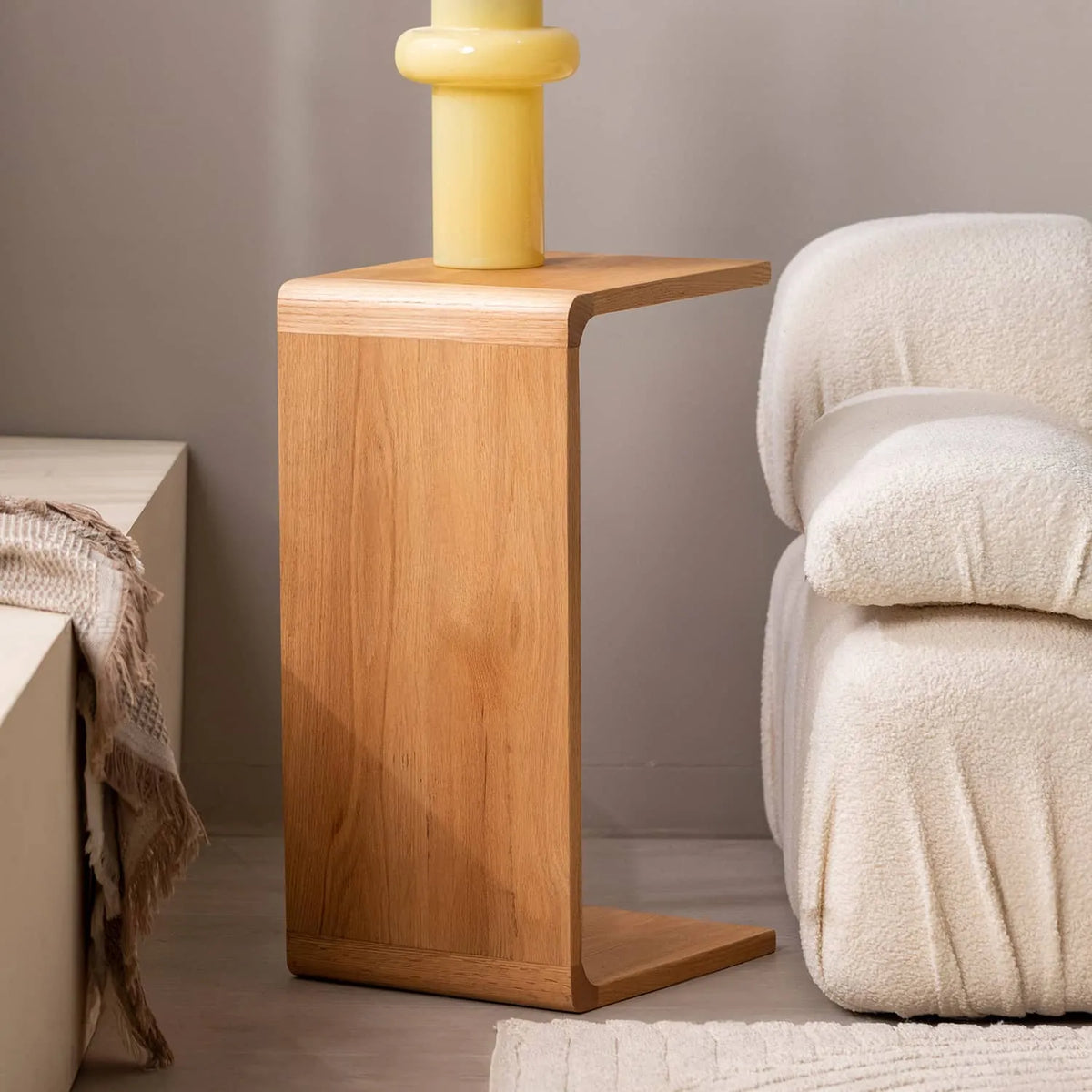 Versatile Pine and Oak Wood Tea Table - Elegant and Functional Design hsyj-2285