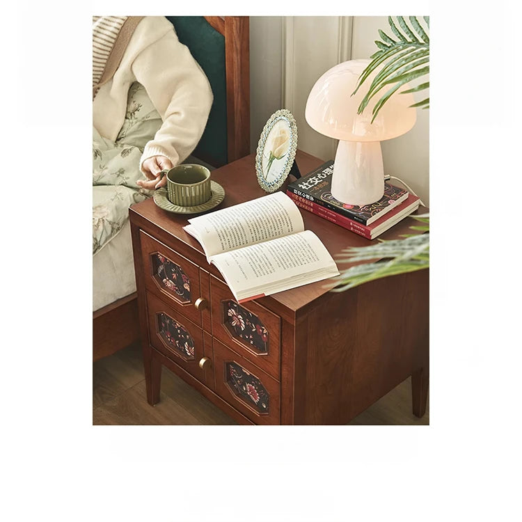 Stylish Ash Wood Bedside Cupboard with Decorative Drawers for Modern Bedrooms hsysg-4966