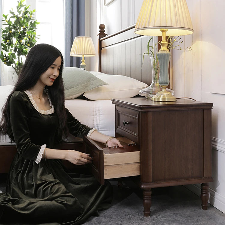 Elegant Solid Wood Bedside Cupboard for Luxurious Living Rooms hyjyj-4282