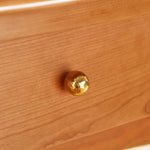 Elegant Cherry Wood Makeup Table with Copper Accents & Glass Top hykmq-752