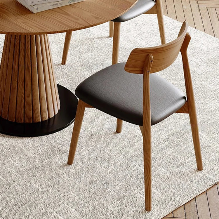 Stylish Round Solid Wood Dining Table with Unique Pedestal Base - Perfect for Modern Spaces hzmzw-3154