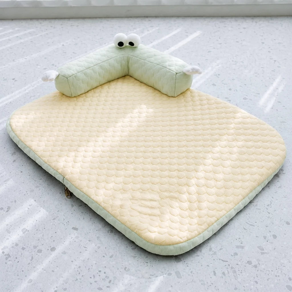 All-Season Removable-Washable Pet Bed Mat for Dogs and Cats