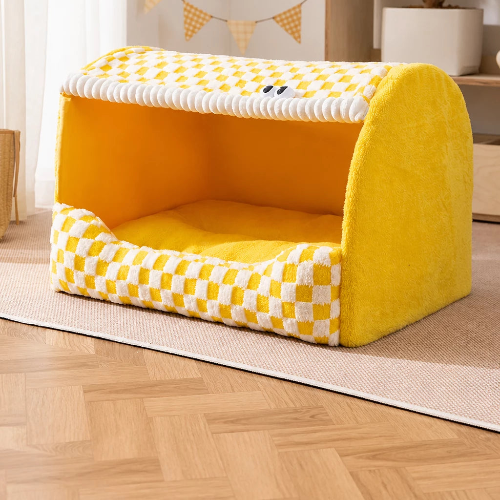 Enclosed Dog Bed with House-Style Design