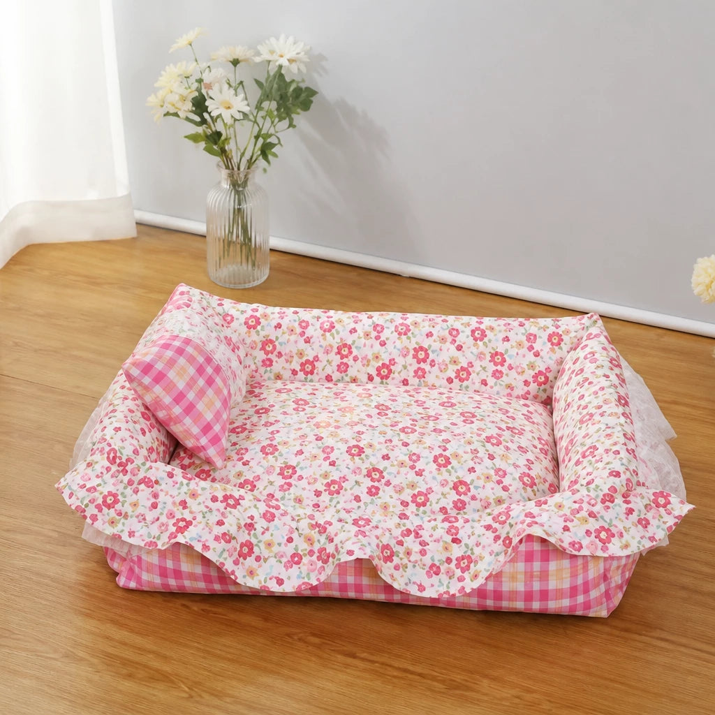 All-Season Pet Bed for Cats and Small to Medium Dogs