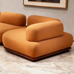 Understated Luxury Italian Minimalist Solid Wood Curved Sofa for Living Room kjmx-0209-50