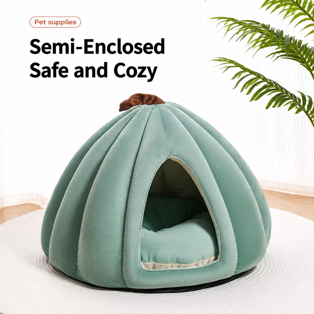 Enclosed Polyester Pet Bed for Cats and Small Dogs