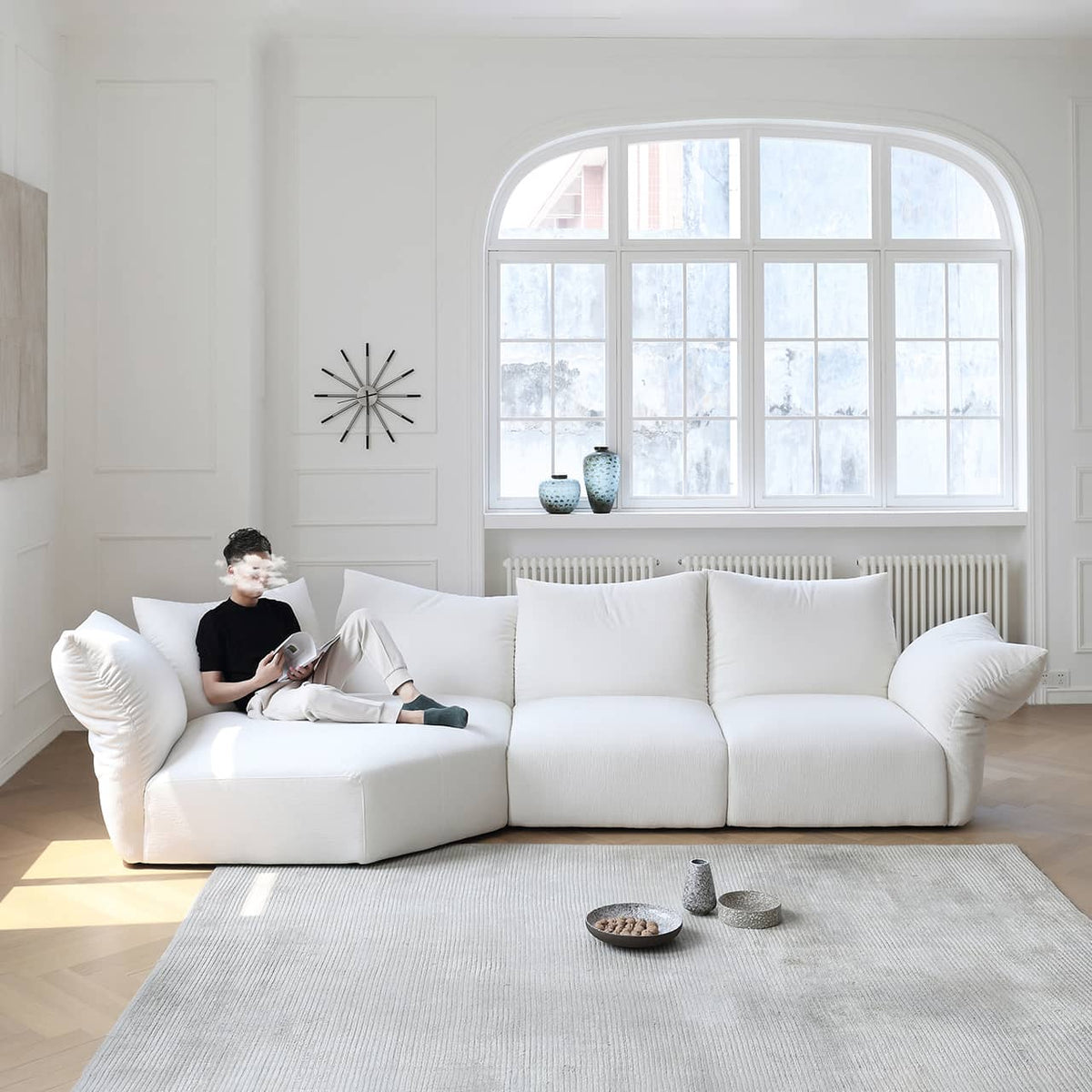 Luxurious White Pine Chenille Sofa with Plush Down Cushioning my-352