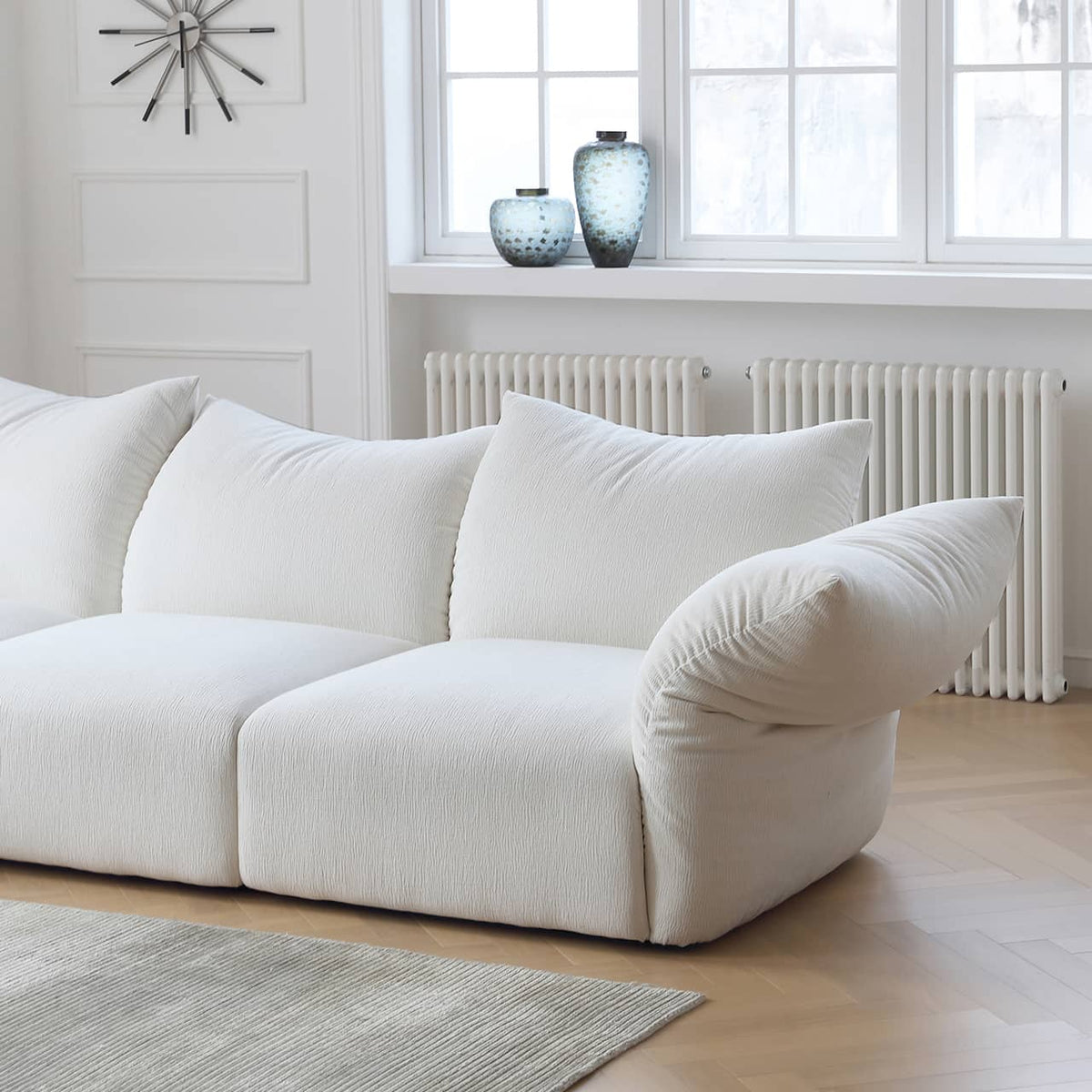 Luxurious White Pine Chenille Sofa with Plush Down Cushioning my-352